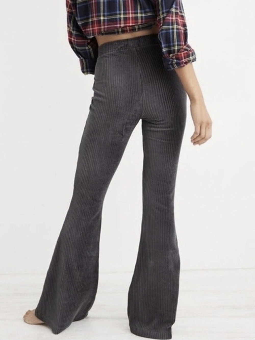 Aerie Groove-On Ribbed Velour High Waisted Flare Pants Charcoal Gray S Yoga Y2K